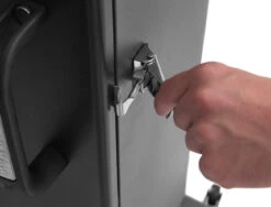 Broil King Vertical Charcoal Smoker / Räucherofen -Barbecue Serien Geschäft 11895 Broil King Vertical Charcoal Smoke 6 1607697267