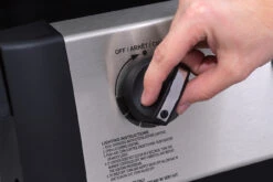 Broil King Royal 320 Gasgrill - Modell 2023 17 Broil King Royal 320 Gasgrill - Modell 2023 -Barbecue Serien Geschäft 16952 Broil King Royal 824263 ROYAL FEAT 7 1607697605