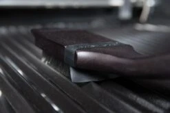 Broil King Holz Grillbürste 47cm Mit Edelstahlborsten + Spritzschutz 9 Broil King Holz Grillbürste 47cm Mit Edelstahlborsten + Spritzschutz -Barbecue Serien Geschäft 17025 Broil King Holz Grillbuerste 65225 5