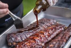 Broil King Rib Roaster / Gusseisen Kastenform 16 Broil King Rib Roaster / Gusseisen Kastenform -Barbecue Serien Geschäft Broil King Rib Roaster