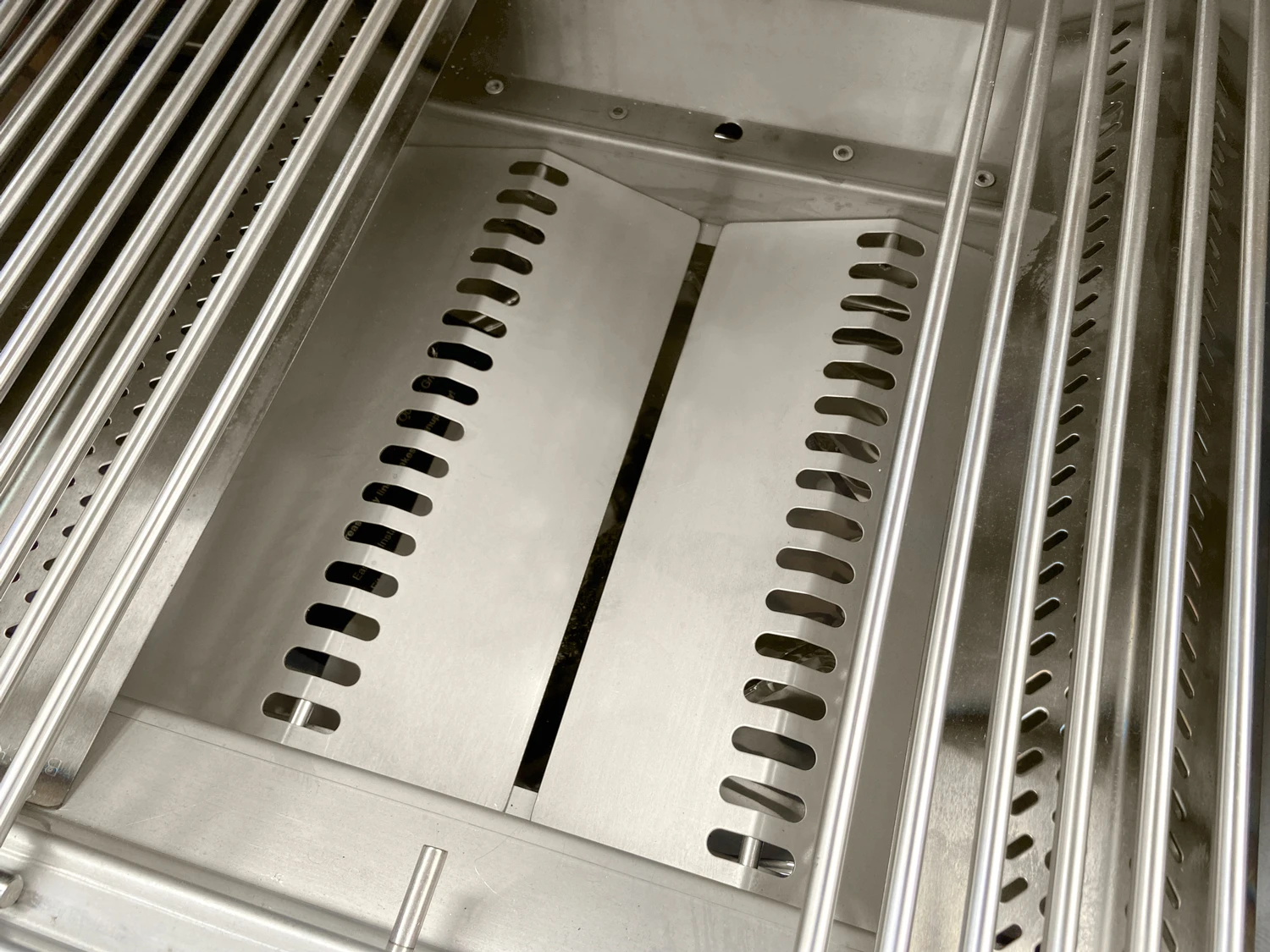 BULL Brahma Gasgrill - Einbaugrill Mit Backburner Und Rotisserie 6 BULL Brahma Gasgrill - Einbaugrill Mit Backburner Und Rotisserie – Bild 4