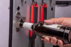 Grillfürst G620E 6-Brenner Gasgrill Mit Hochtemperaturbrenner, Heckbrenner Und Edelstahl Rosten - X-DEAL Inkl. Zubehörpaket 33 Grillfürst G620E 6-Brenner Gasgrill Mit Hochtemperaturbrenner, Heckbrenner Und Edelstahl Rosten - X-DEAL Inkl. Zubehörpaket -Barbecue Serien Geschäft Grillfuerst Gasgrill G620E Flaschenoeffner