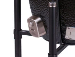 Monolith Grill LeCHEF BBQ GURU - PRO-Serie 2.0 Schwarz - MIT Gestell Und Seitentischen - Inkl. UltraQ Controller Set 13 Monolith Grill LeCHEF BBQ GURU - PRO-Serie 2.0 Schwarz - MIT Gestell Und Seitentischen - Inkl. UltraQ Controller Set -Barbecue Serien Geschäft Monolith BBQ Guru Version 2