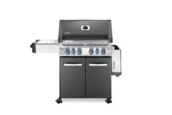 Napoleon Prestige 500 Gasgrill, Charcoal Grau - Mit Safety Glow - X-DEAL Inkl. Grillthermometer, Schneidebrett Und Windschild Für SIZZLE ZONE -Barbecue Serien Geschäft Napoleon Prestige 500 Gasgrill grey Seitenablage abgeklappt