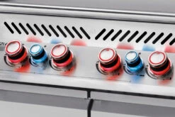 Napoleon Prestige Pro 500-3 Edelstahl Gasgrill Inkl. Drehspieß - Modell 2023 -Barbecue Serien Geschäft Napoleon Prestige Pro 500 safety glow Drehknopfbeleuchtung 1