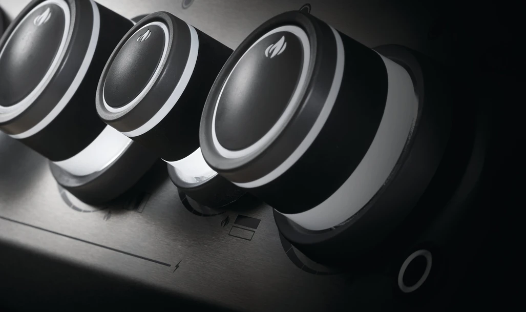 Napoleon Rogue SE 425 Edelstahl Gasgrill Mit Sizzle Zone Und Heckbrenner - Modell 2023 6 Napoleon Rogue SE 425 Edelstahl Gasgrill Mit Sizzle Zone Und Heckbrenner - Modell 2023 – Bild 4