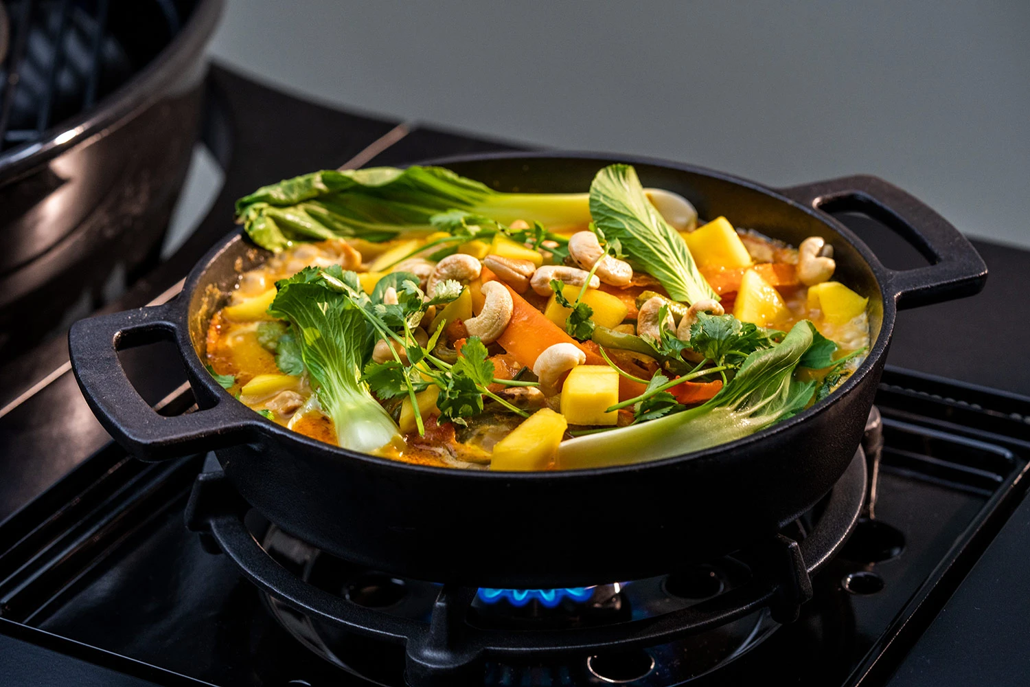 Outdoorchef Gusseisen Pfanne Ø 24 Cm 4 Outdoorchef Gusseisen Pfanne Ø 24 Cm – Bild 2