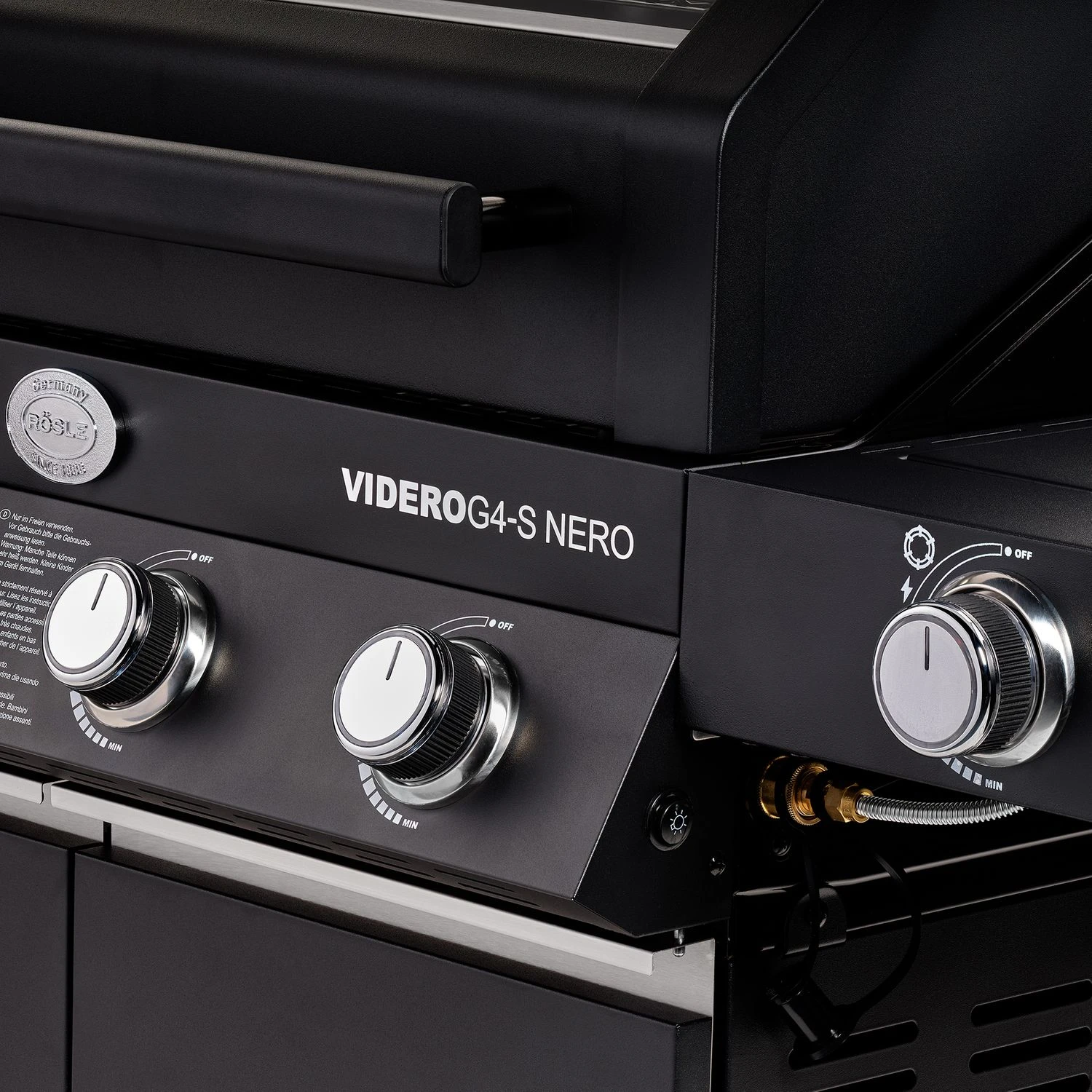 Rösle Gasgrill BBQ-Station Videro G4-S Vario+ Nero Schwarz - Modell 2023 - SMART Deal Inkl. Grillfürst Grill Control 11 Rösle Gasgrill BBQ-Station Videro G4-S Vario+ Nero Schwarz - Modell 2023 - SMART Deal Inkl. Grillfürst Grill Control – Bild 9