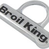 Broil King Ersatzteil: Nameplate Monarch / Signet / Sovereign / Crown / Baron / Regal / Imperial - 1 Stück 2 Broil King Ersatzteil: Nameplate Monarch / Signet / Sovereign / Crown / Baron / Regal / Imperial - 1 Stück -Barbecue Serien Geschäft broil king plakette gross 10081 bk630