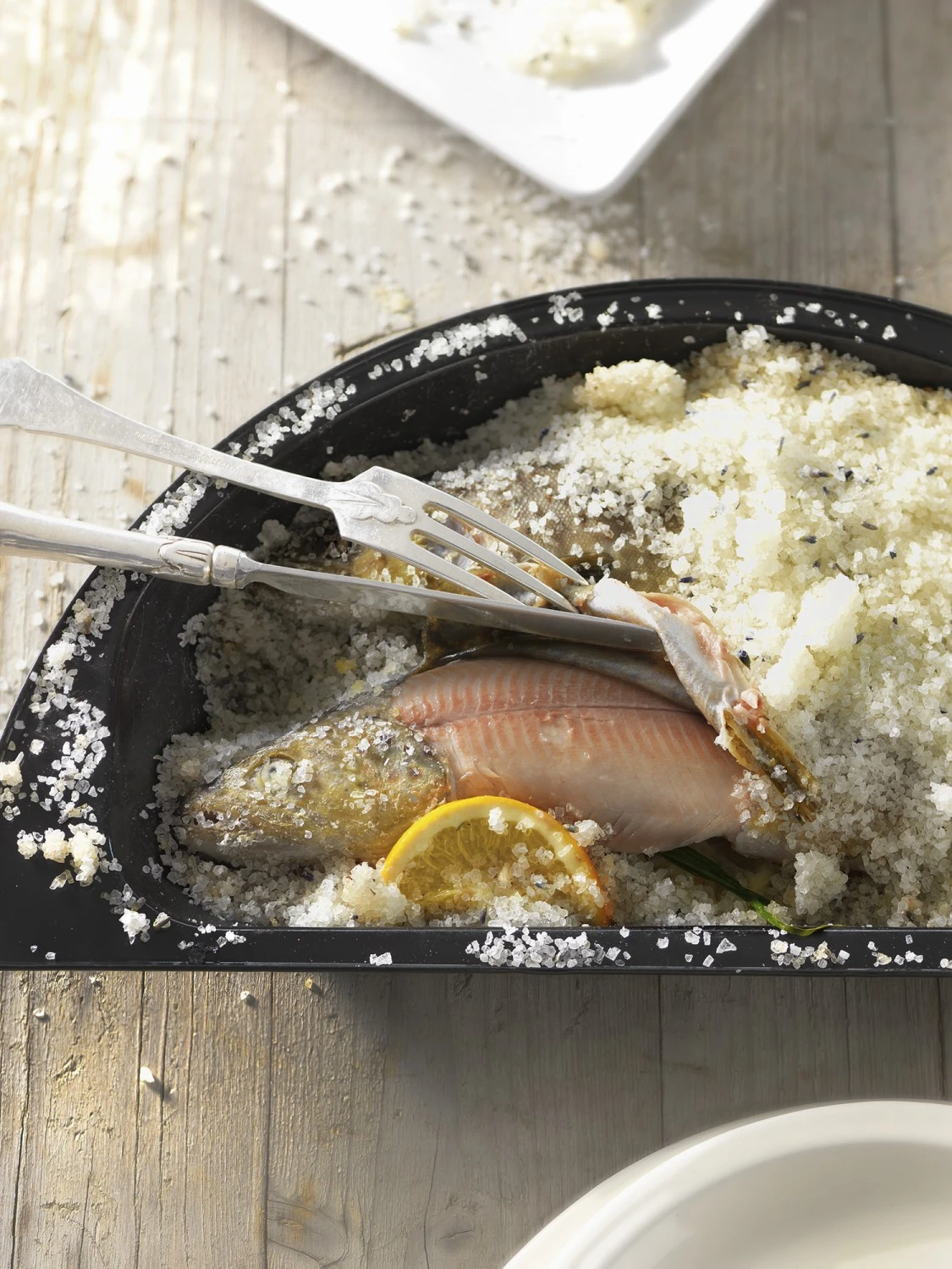 Outdoorchef Gourmet Halbmond Kochset / Grillschalen Porzellanemailliert / 2 Teilig 7 Outdoorchef Gourmet Halbmond Kochset / Grillschalen Porzellanemailliert / 2 Teilig – Bild 5